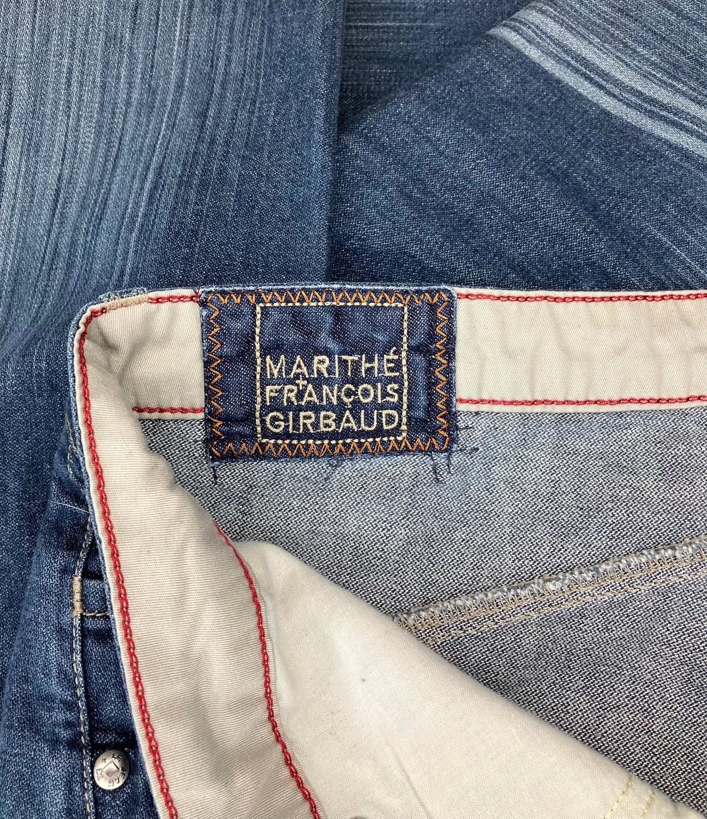 M+FG "GIRBOXING" Jeans