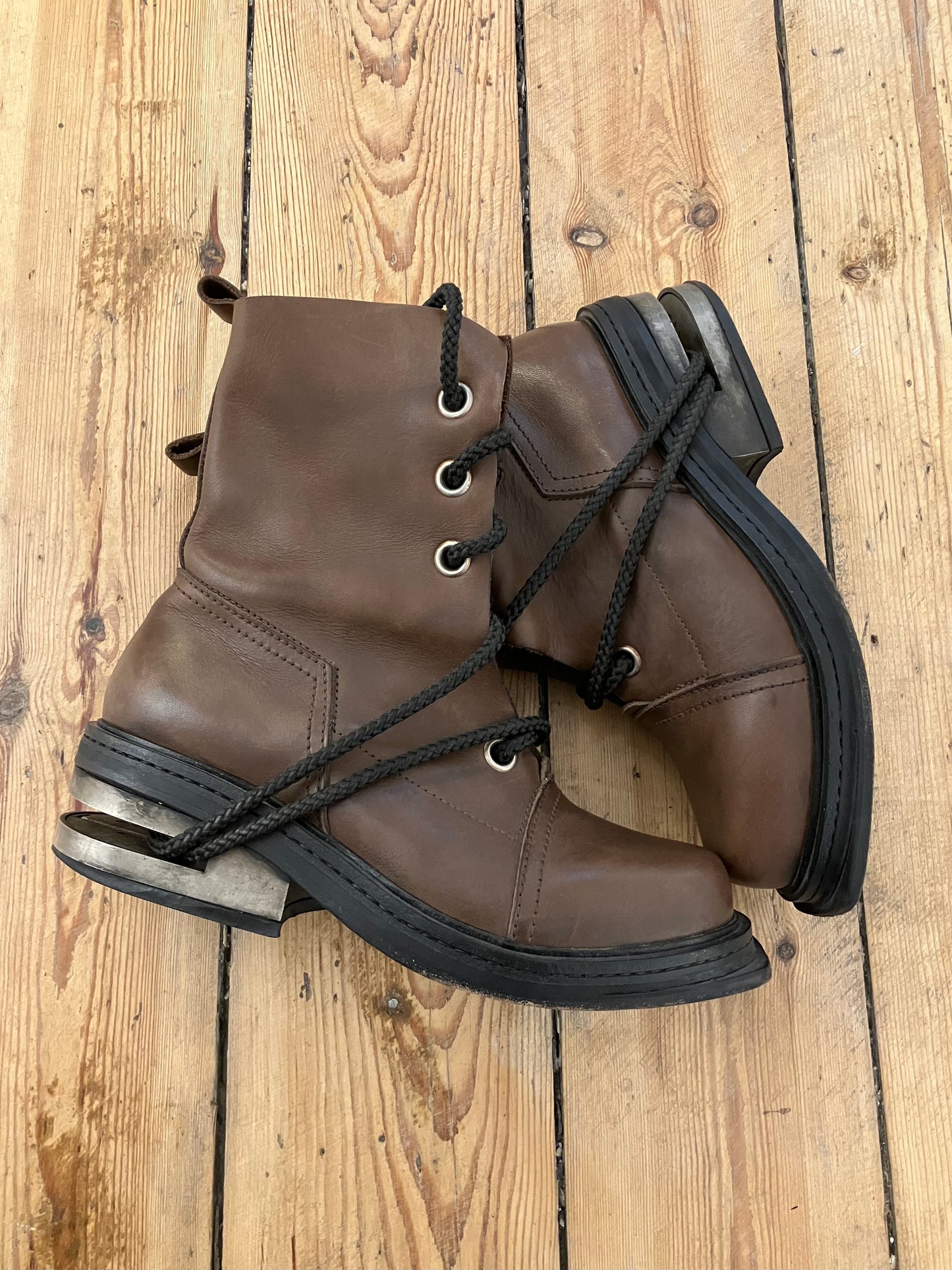 90’s Dirk Bikkembergs Brown Metal Heel Lacing Boots