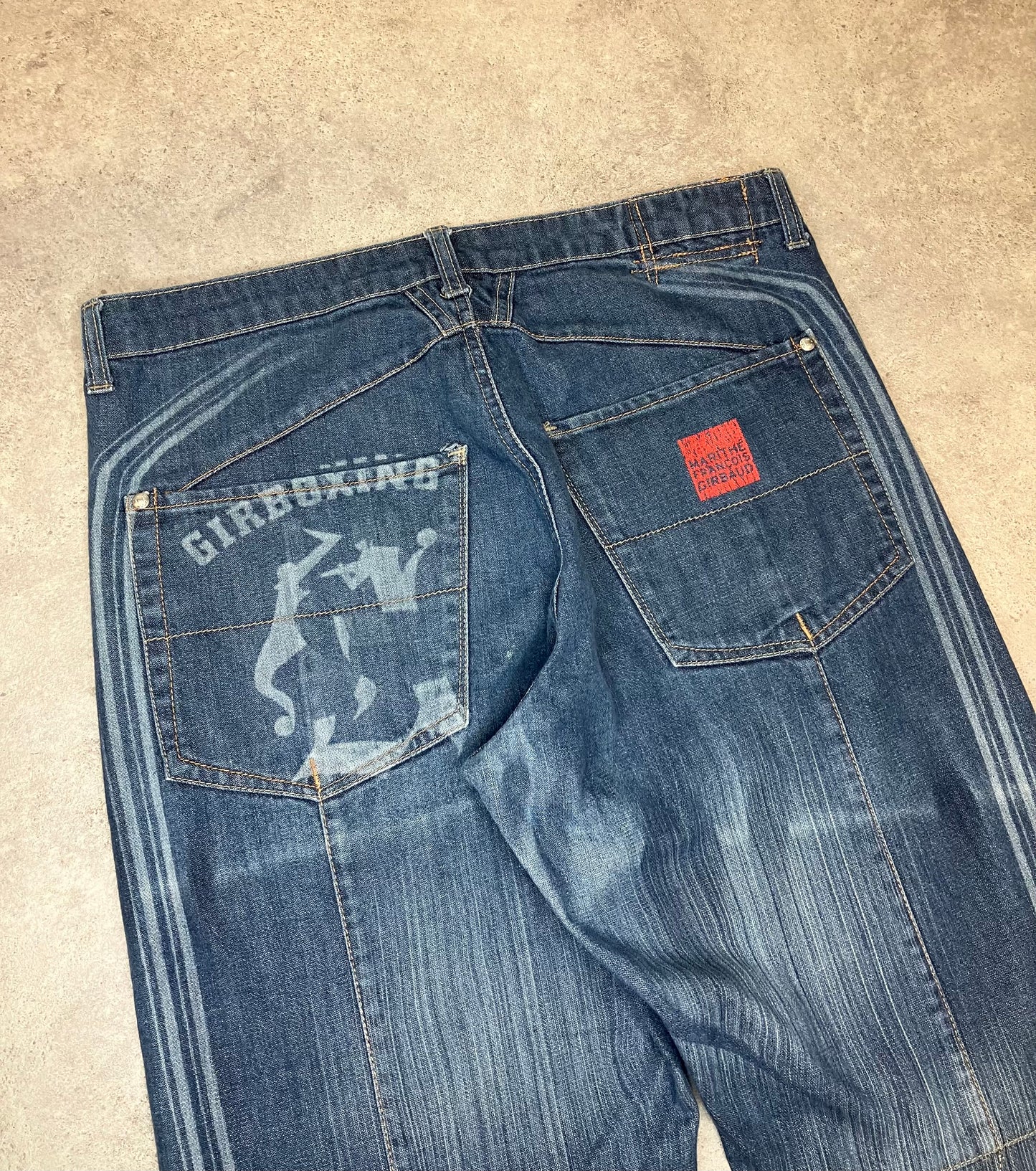 M+FG "GIRBOXING" Jeans