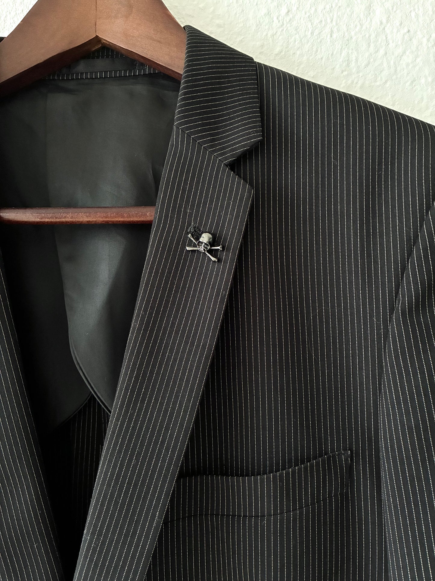 Roen Skull Pin Blazer