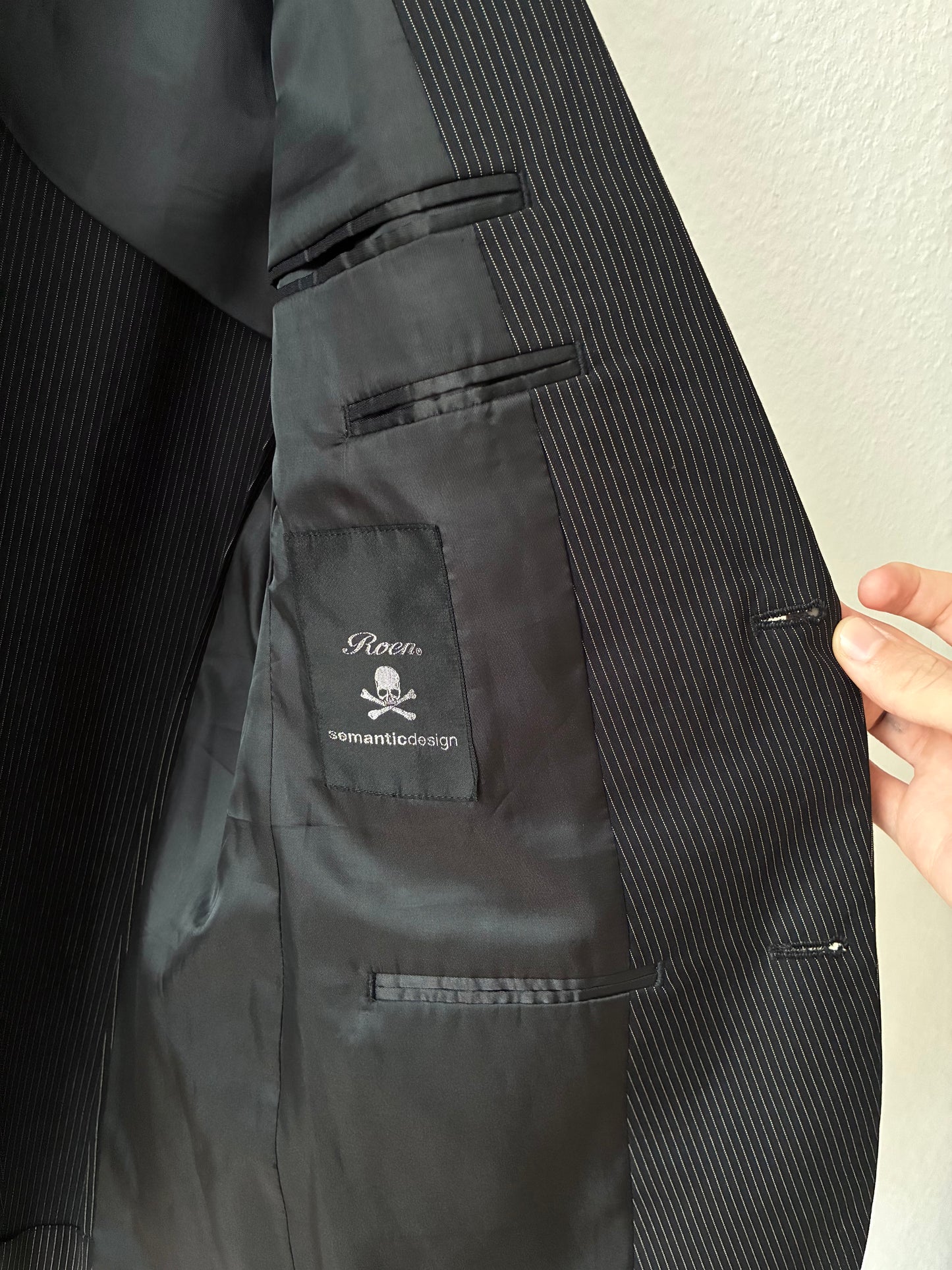 Roen Skull Pin Blazer