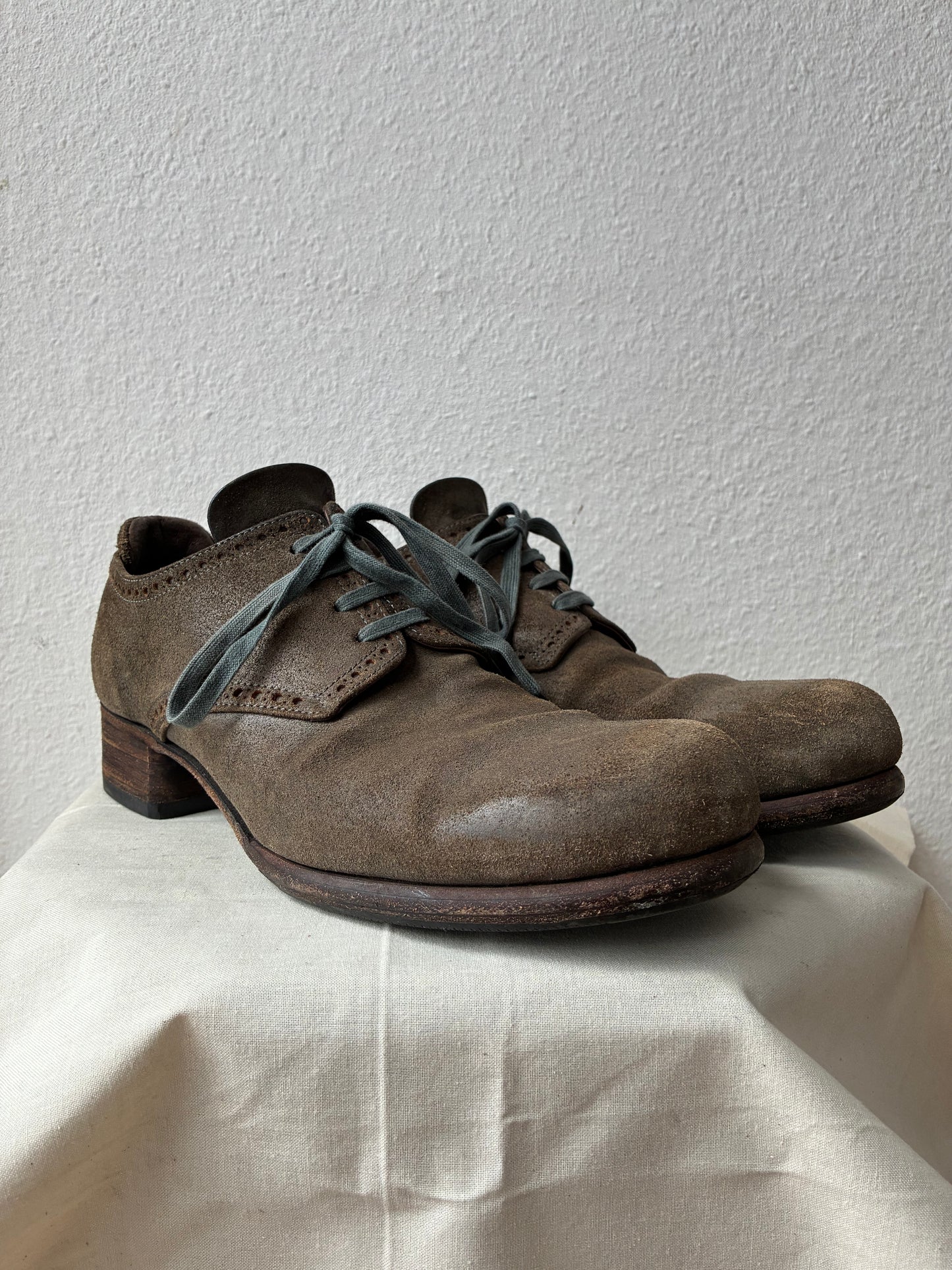 Devoa Reversed Leather Perforated Derby Shoes