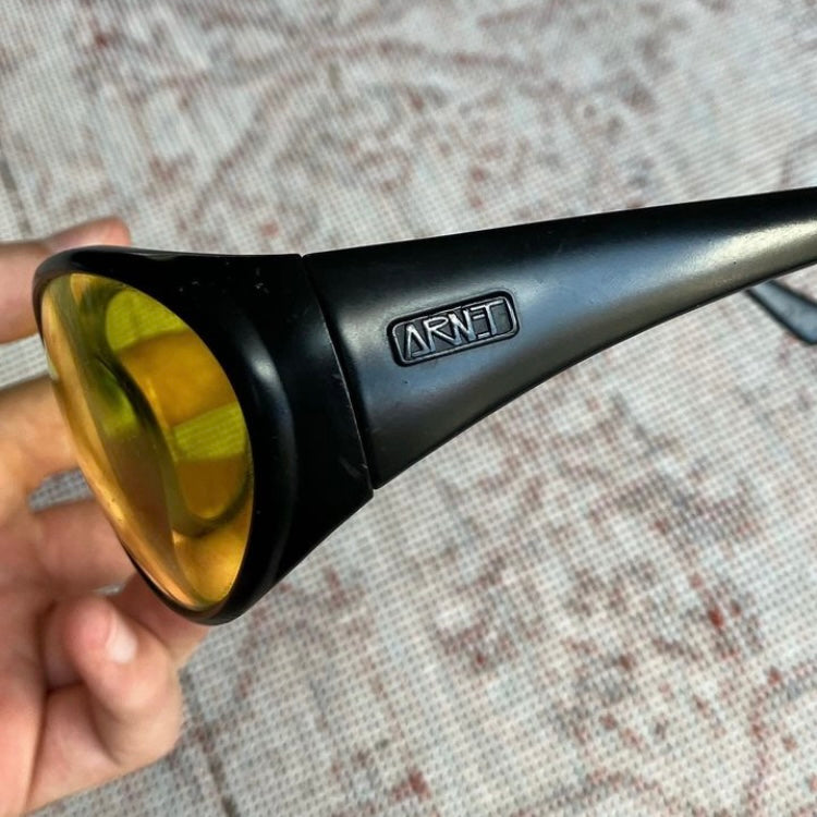 90's ARNET Hot Cakes Sunglasses – Cortège 90's ARNET Hot Cakes Sunglasses – Cortège